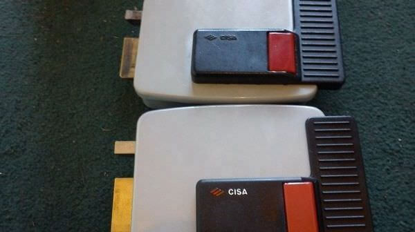 Замена замков Cisa в Пушкине